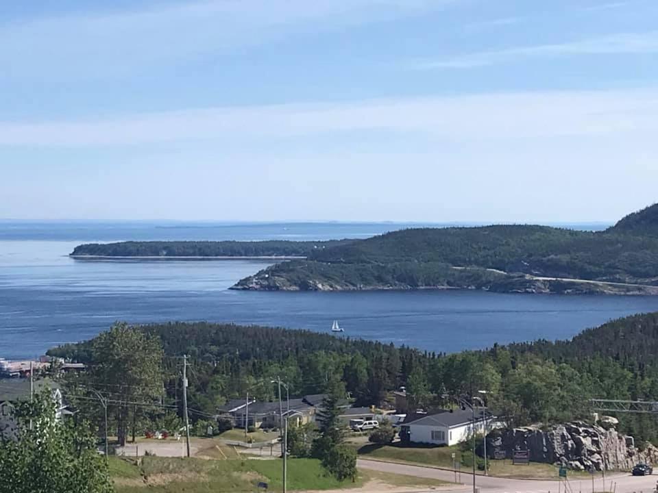 La Maison Harvey&Lessard Tadoussac Bagian luar foto