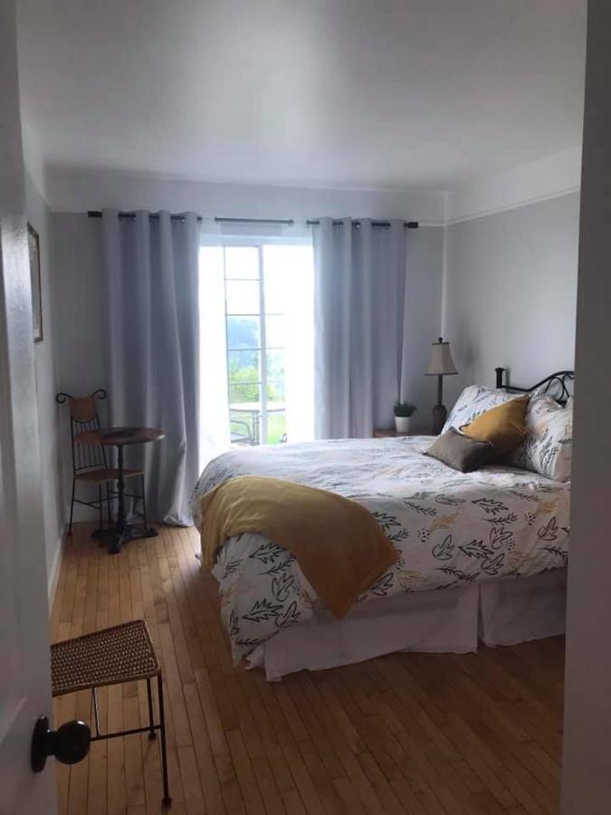 La Maison Harvey&Lessard Tadoussac Bagian luar foto